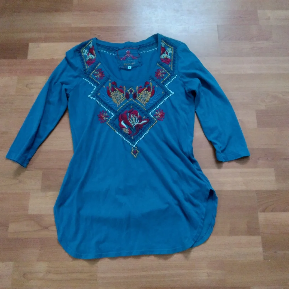 Johnny Was Los Angeles Blue Teal Embroidered Tunic T-Shirt - Picture 2 of 7